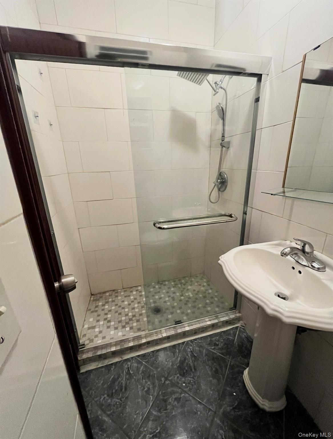 50 Main Street Unit: 3R