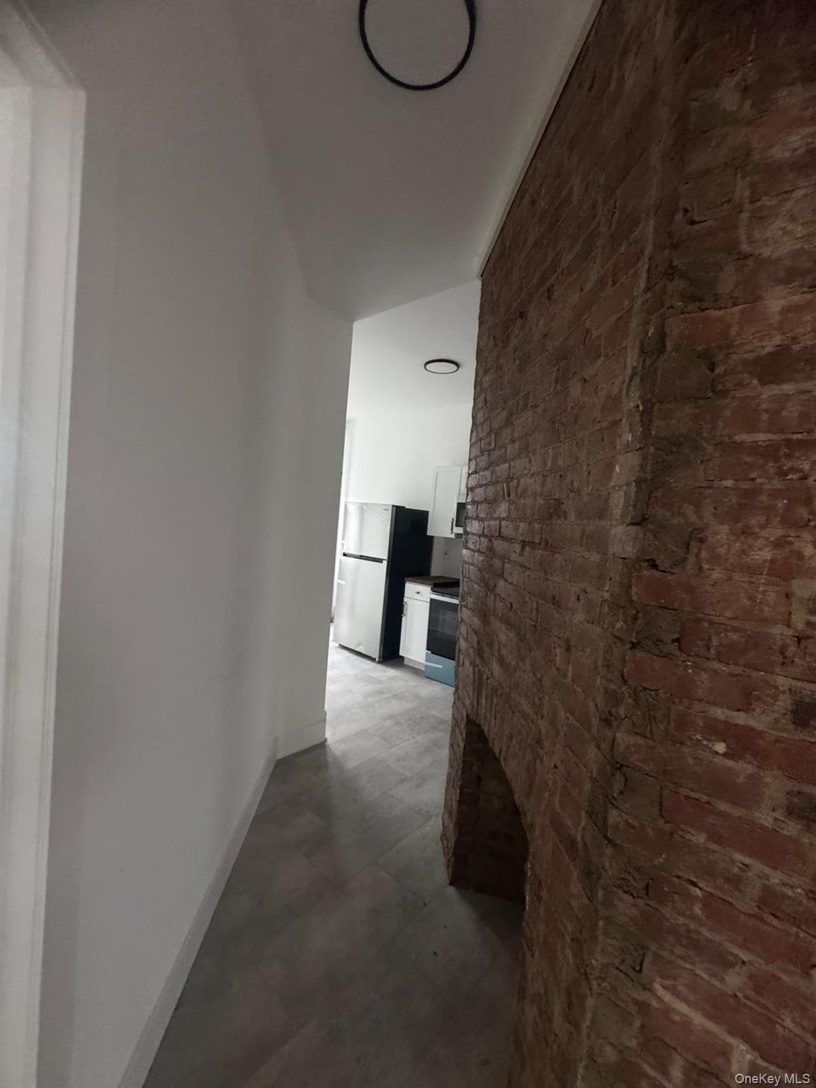 301 Warburton Avenue