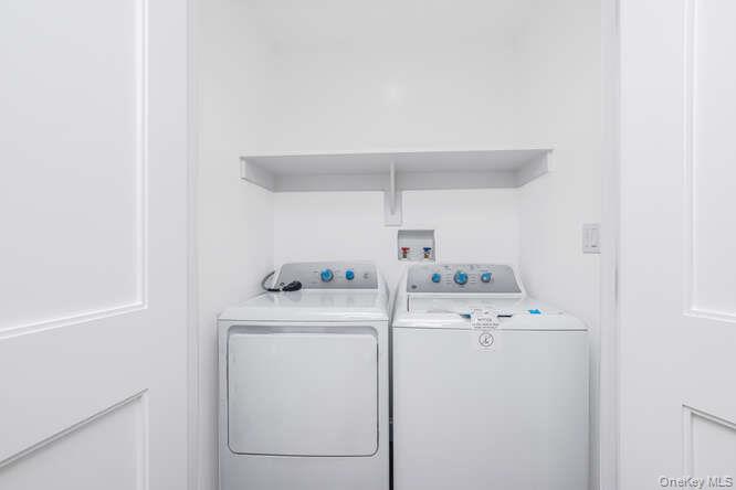 32 Hunt (aka ) 91 Ridgeview Avenue