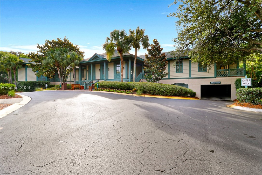 45 Queens Folly Road Unit: 542