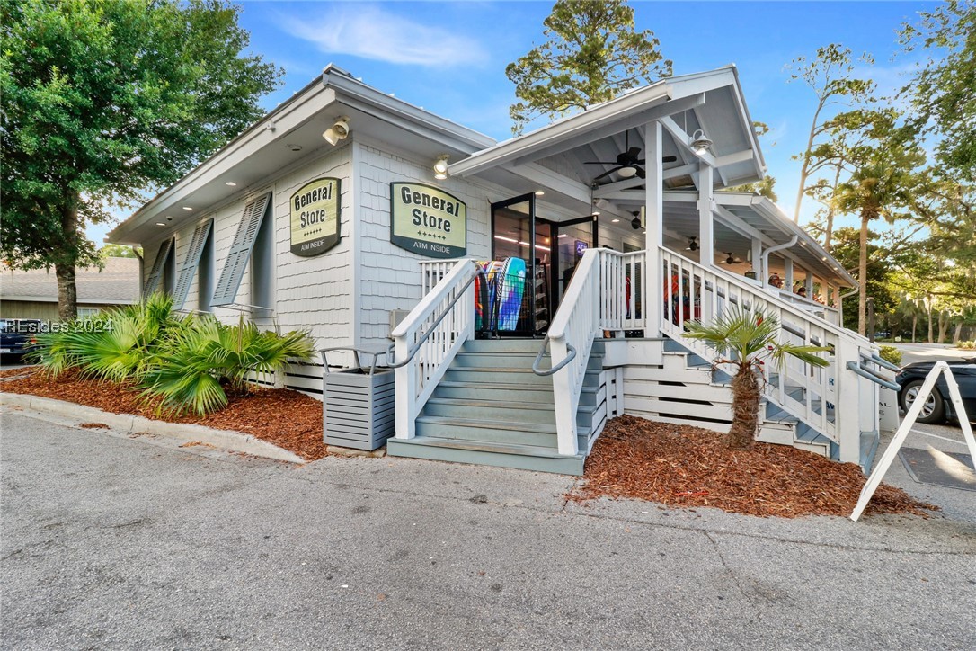 45 Queens Folly Road Unit: 542