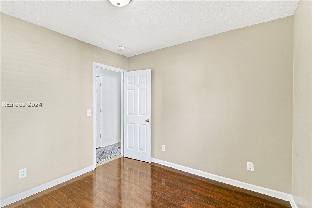 42 W Morningside Drive