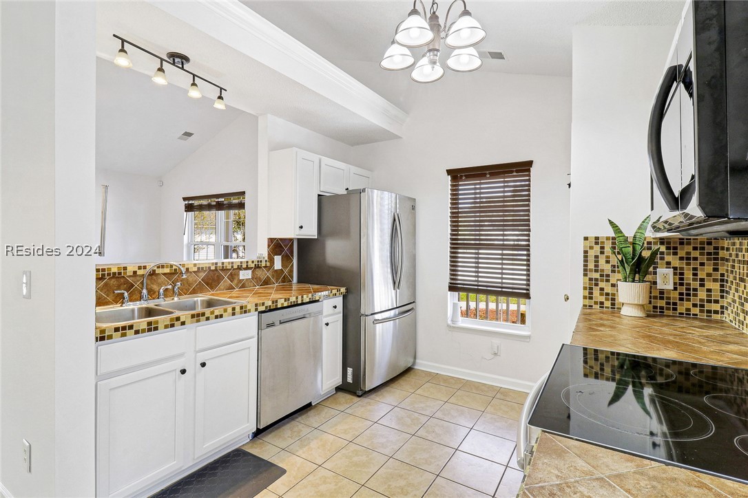 42 W Morningside Drive
