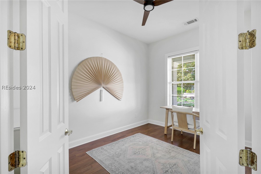 10 Weymouth Circle