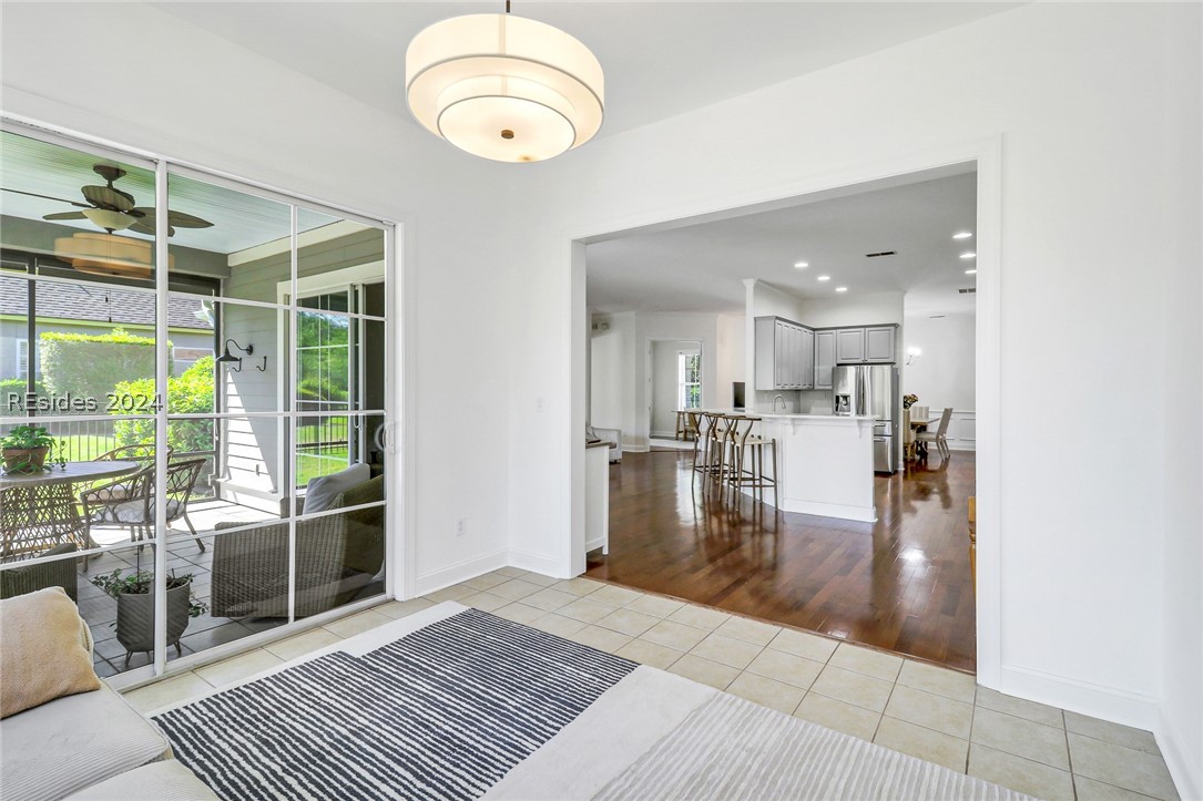 10 Weymouth Circle