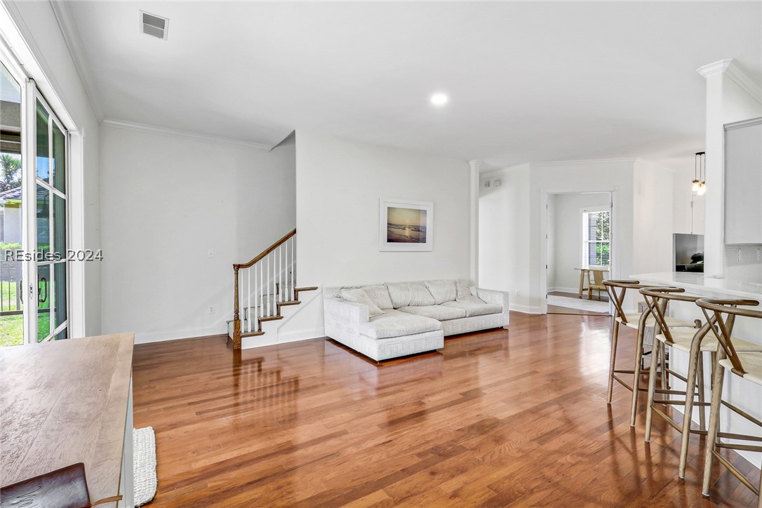 10 Weymouth Circle