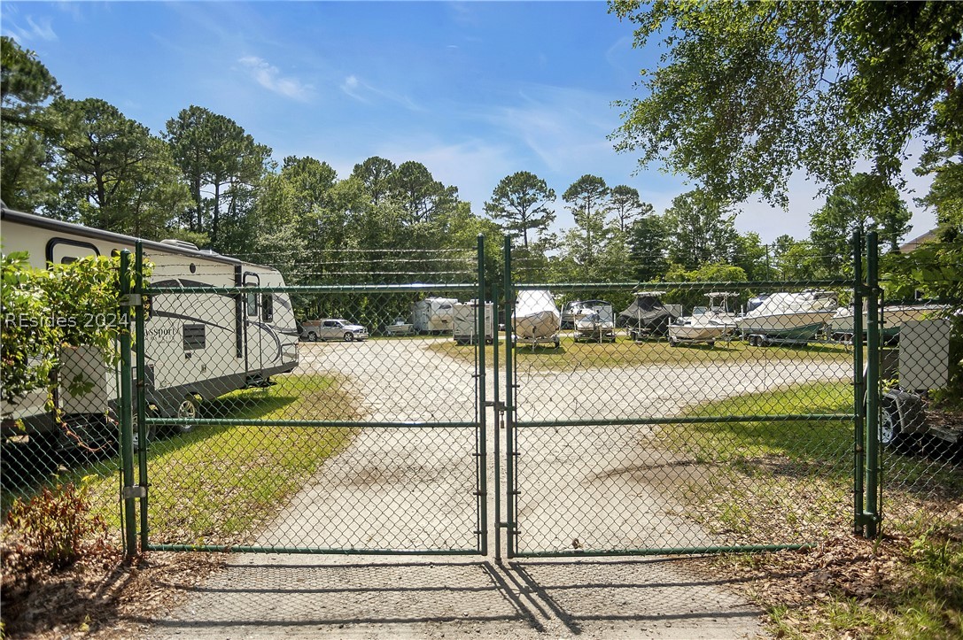 163 Lake Linden Drive