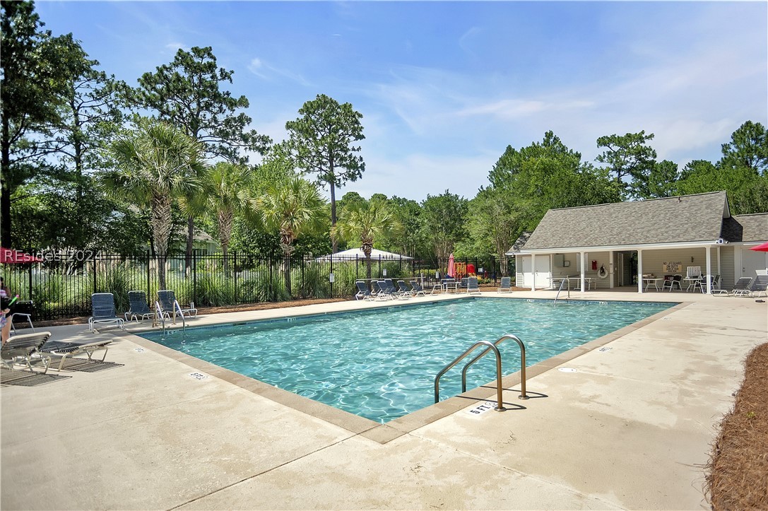163 Lake Linden Drive