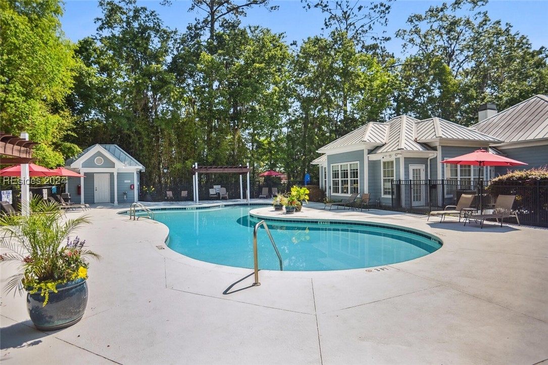 100 Kensington Boulevard 1516