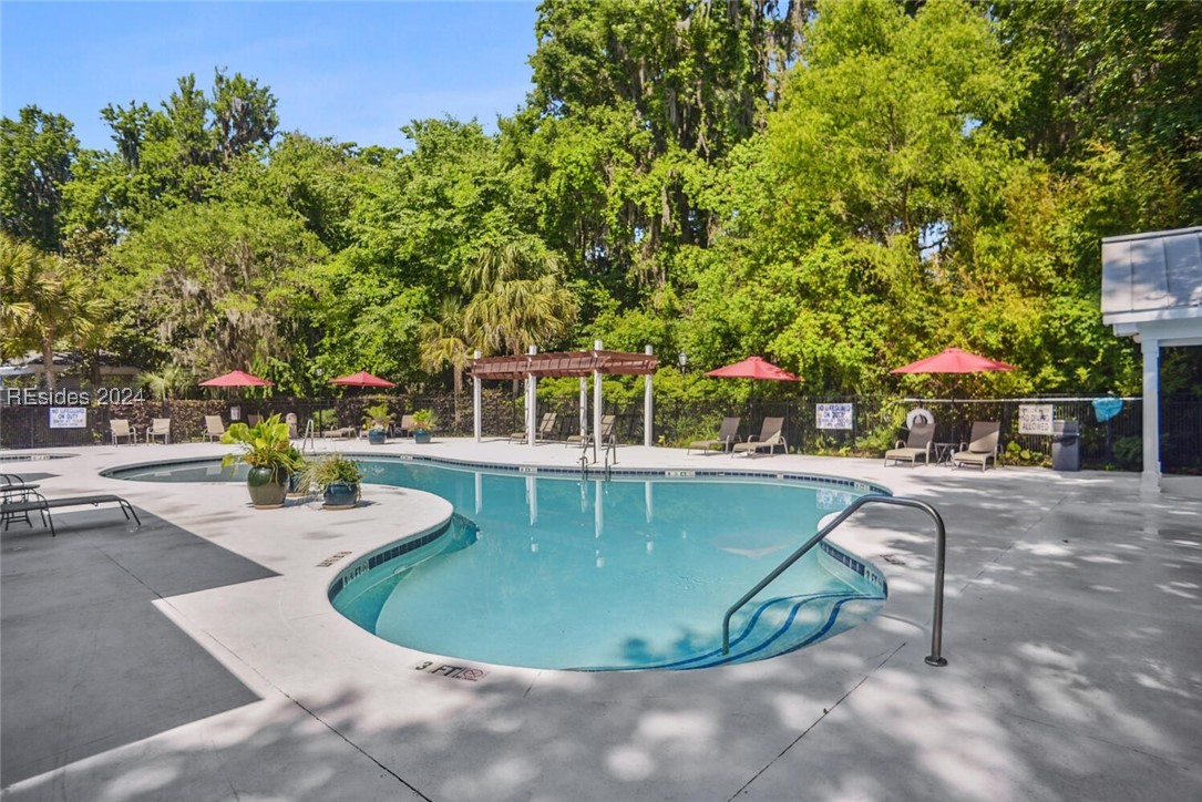 100 Kensington Boulevard 1516