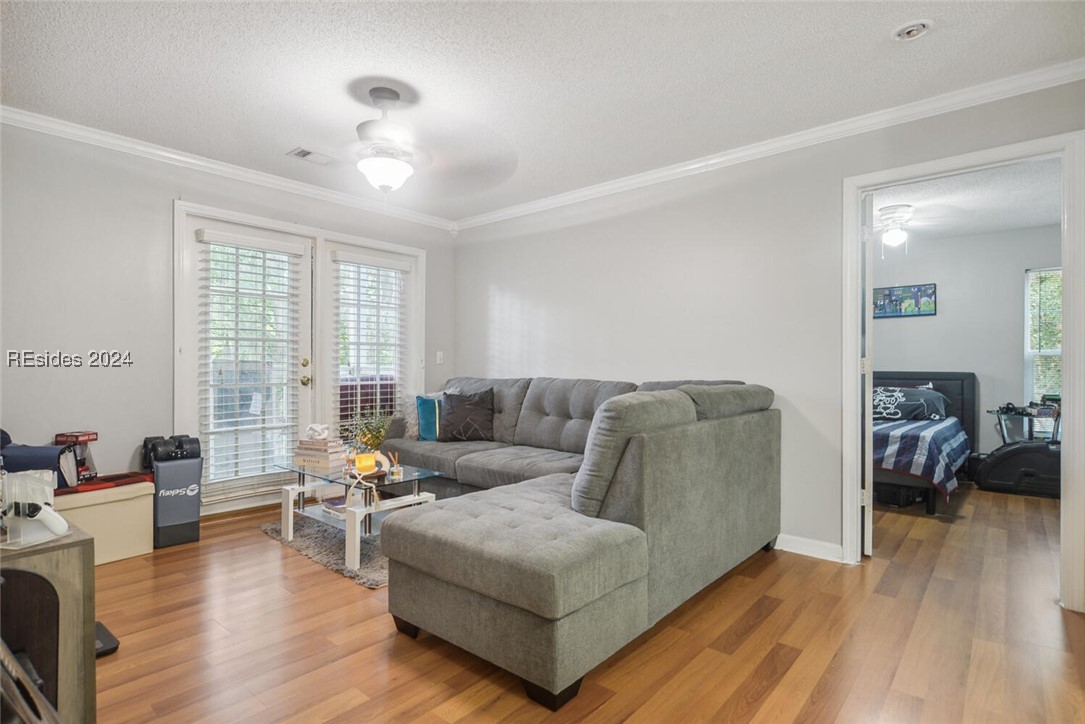 100 Kensington Boulevard 1516