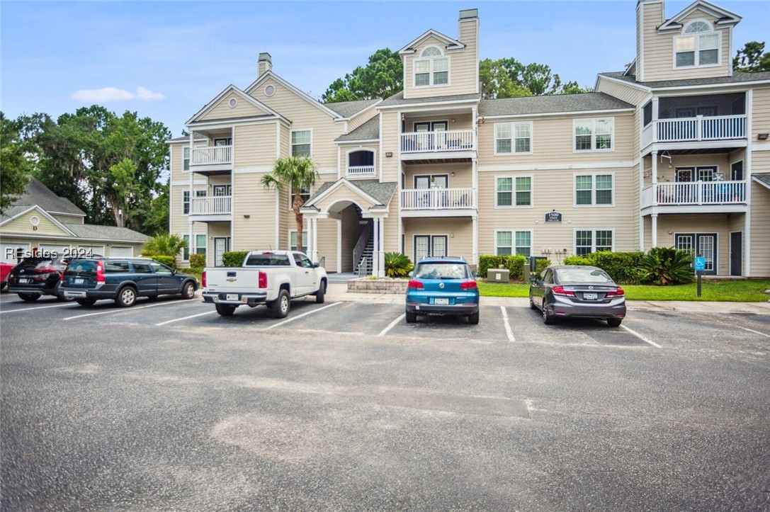 100 Kensington Boulevard 1516