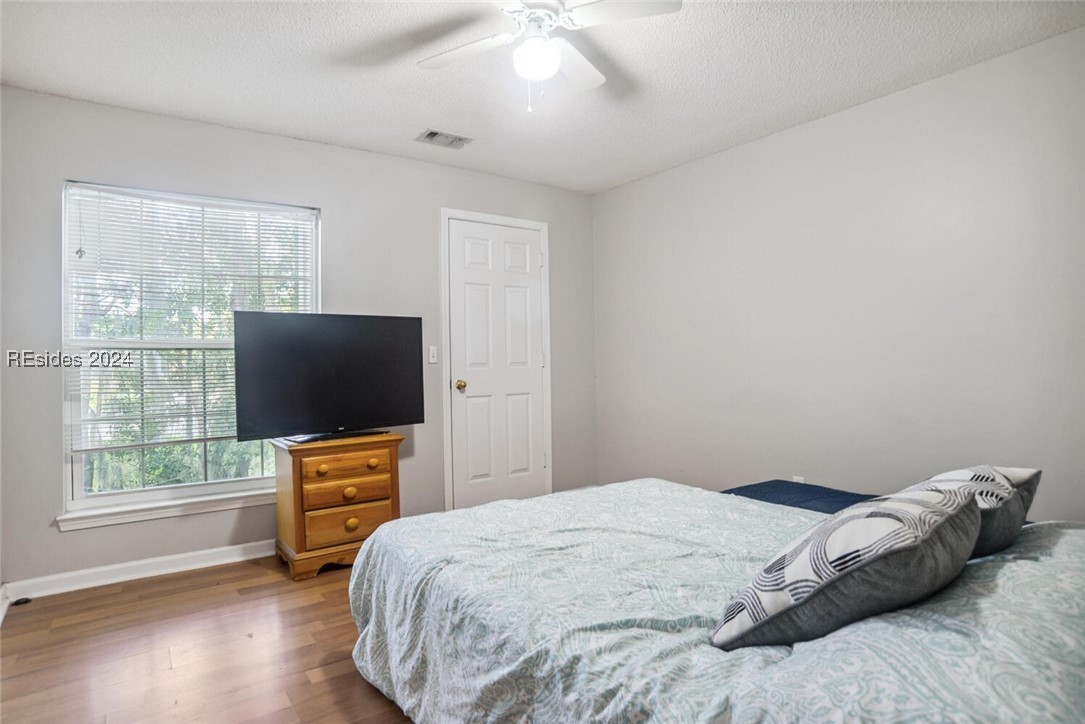 100 Kensington Boulevard 1516