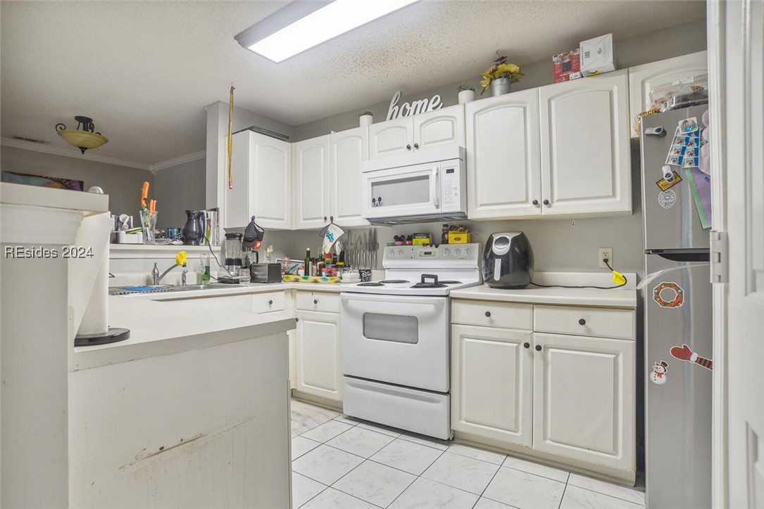 100 Kensington Boulevard 1516