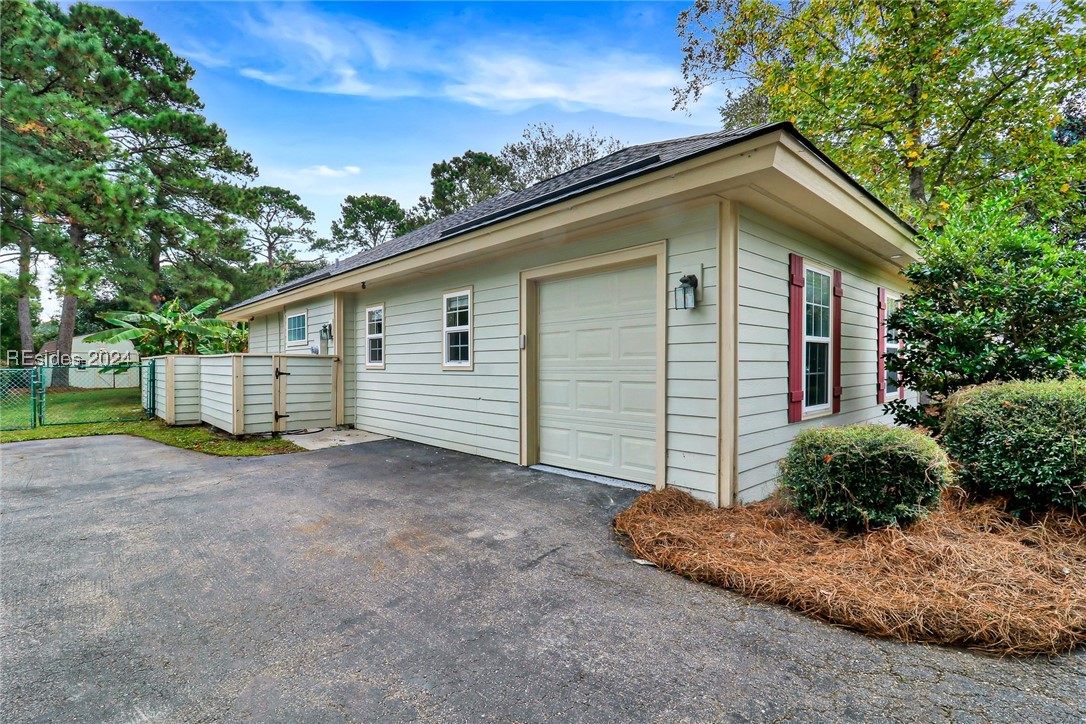 3 Bontwell Circle