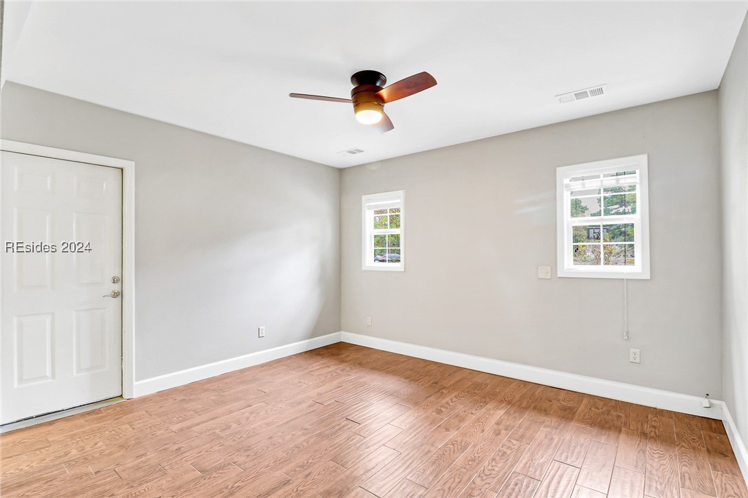 3 Bontwell Circle