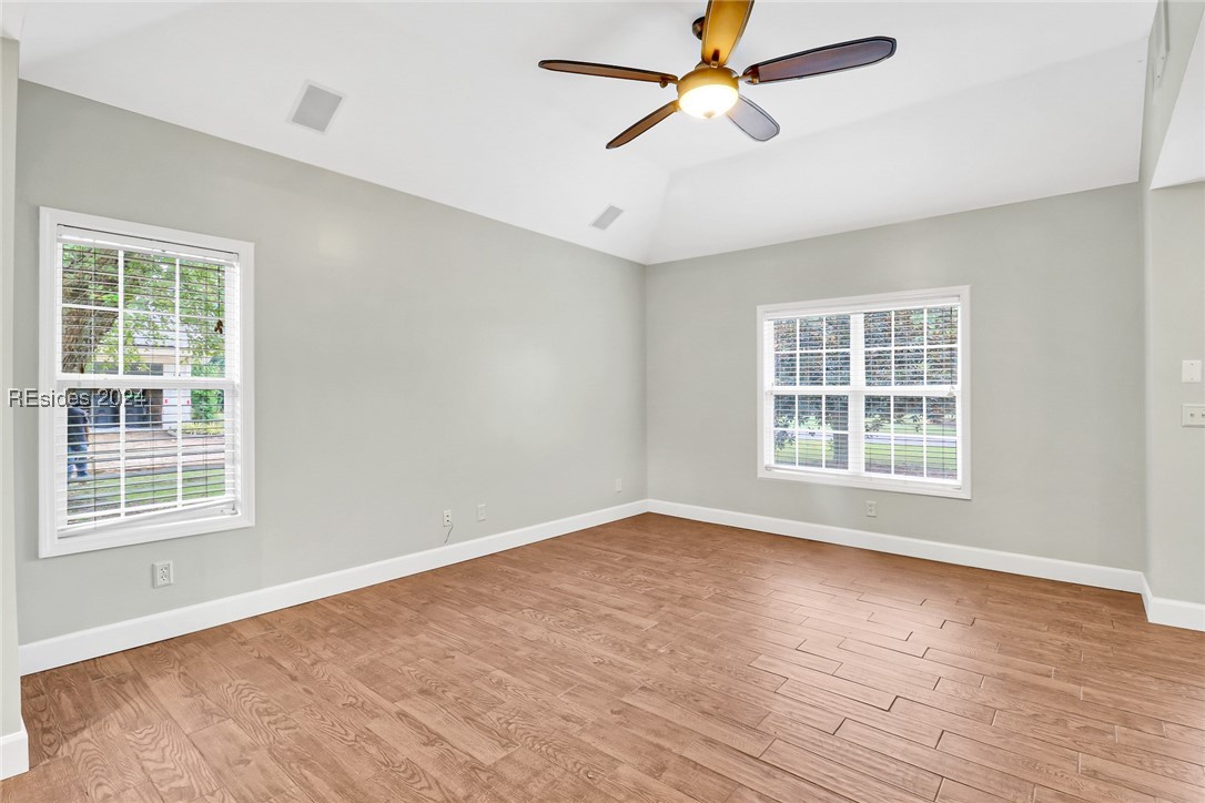 3 Bontwell Circle