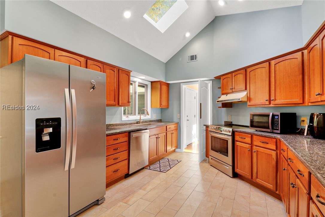 8 Adventure Galley Lane