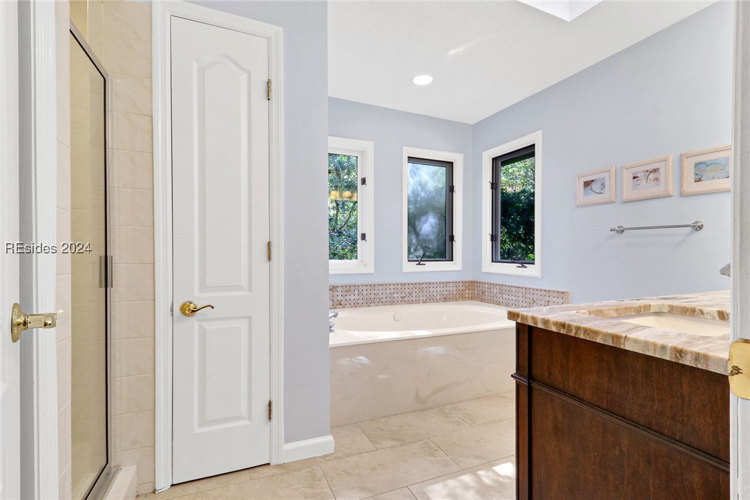 8 Adventure Galley Lane
