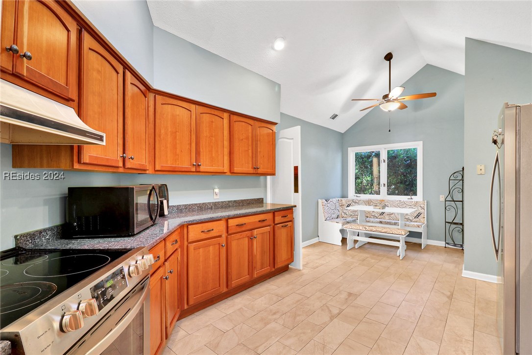 8 Adventure Galley Lane
