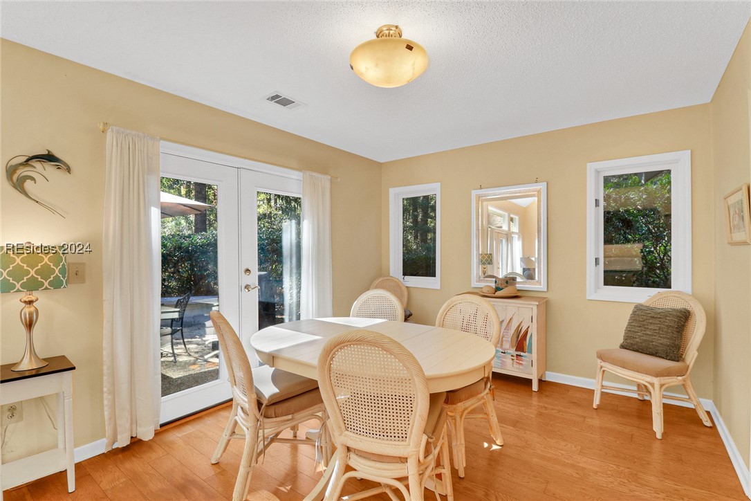 8 Adventure Galley Lane
