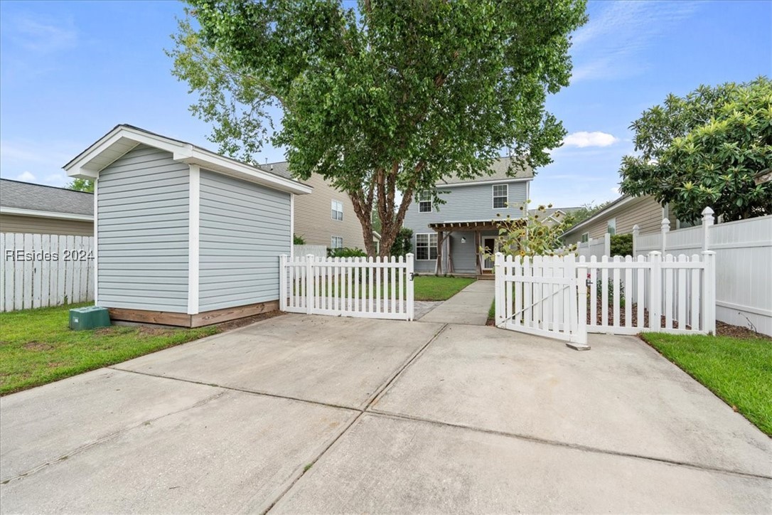 23 5th Avenue