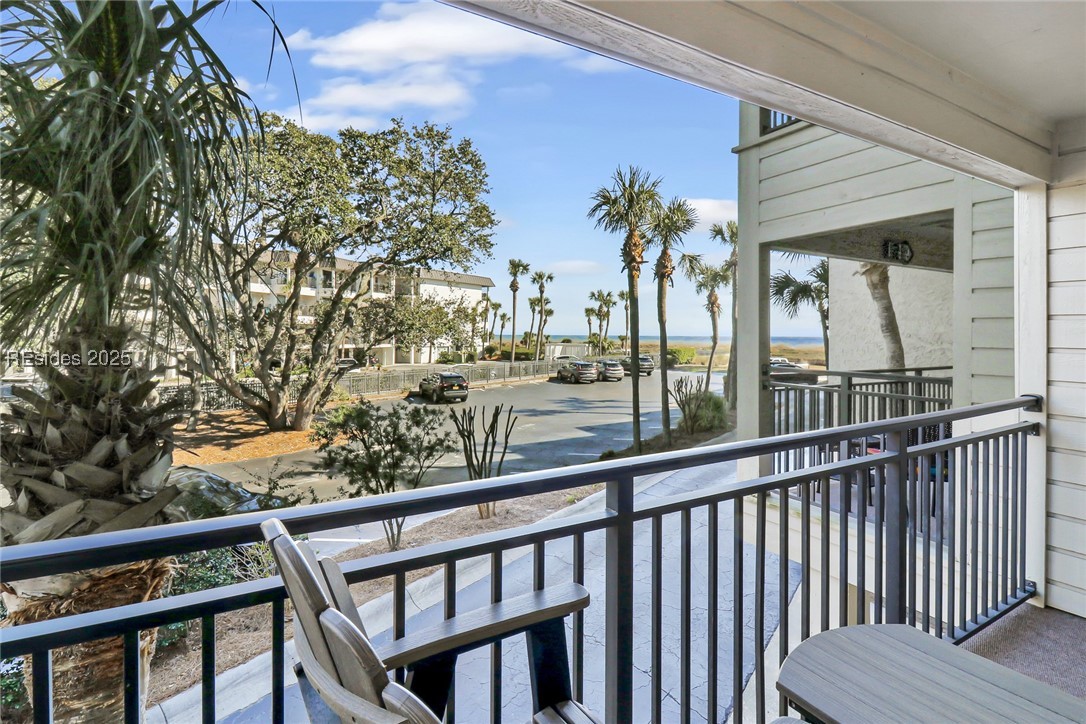 23 S Forest Beach Unit: 159