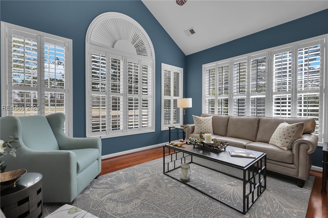 22 Saxony Lane