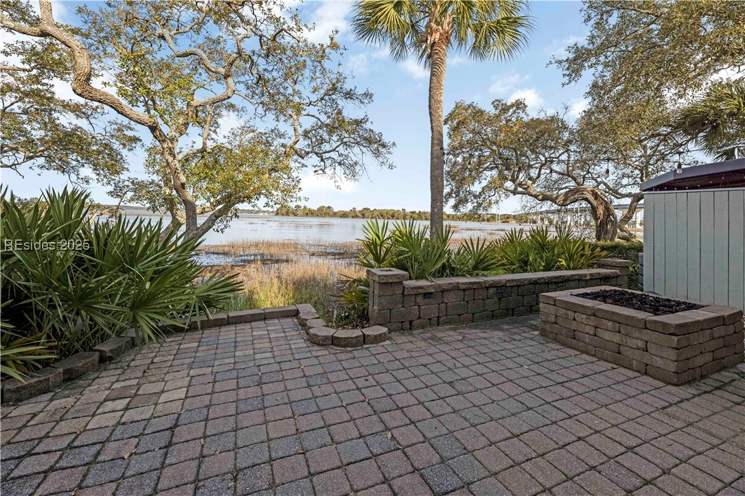 2 William Hilton Parkway Unit: 302