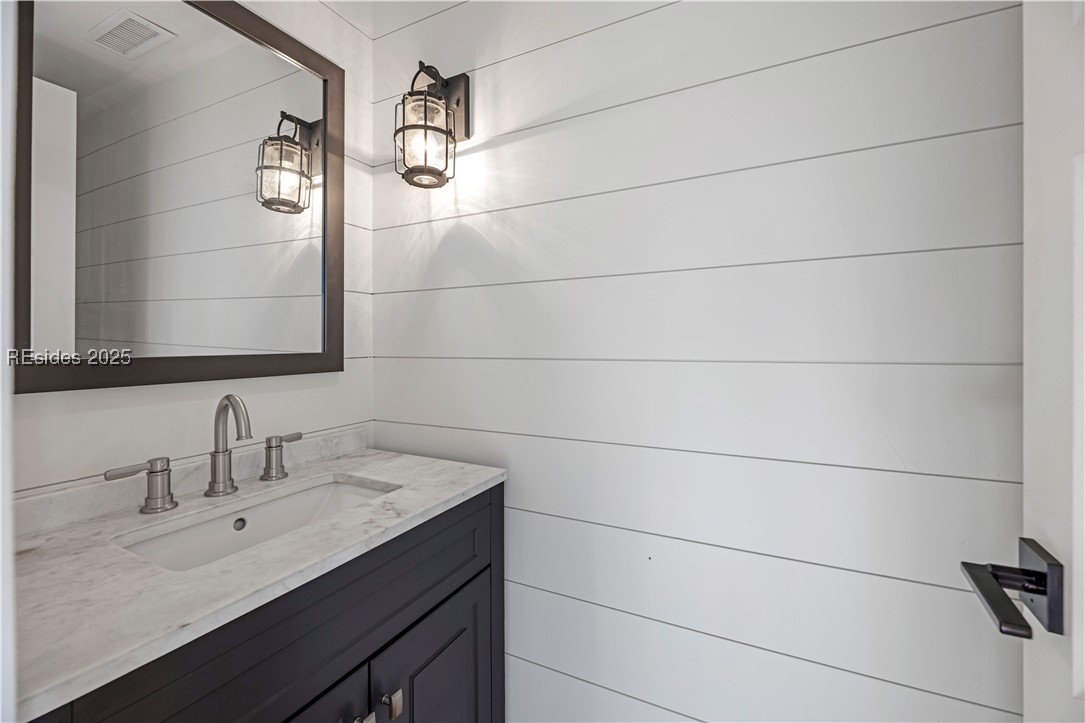 2 William Hilton Parkway Unit: 302