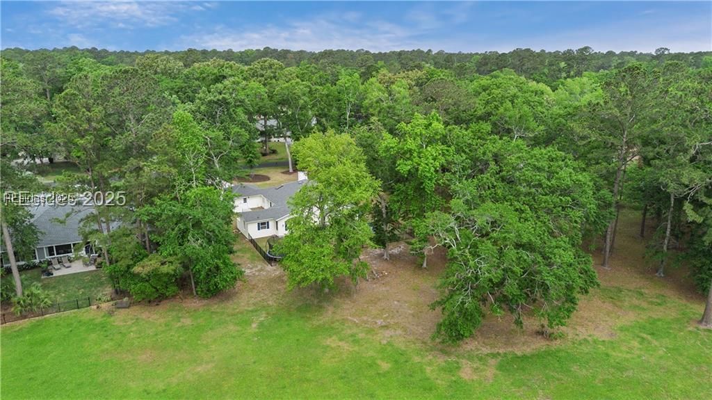 51 White Oaks Circle