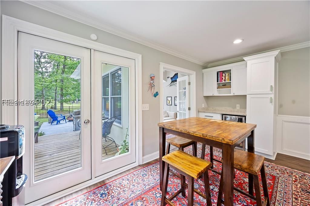 51 White Oaks Circle