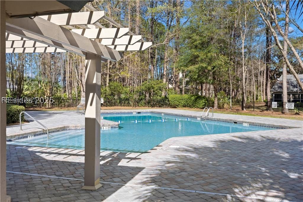 51 White Oaks Circle