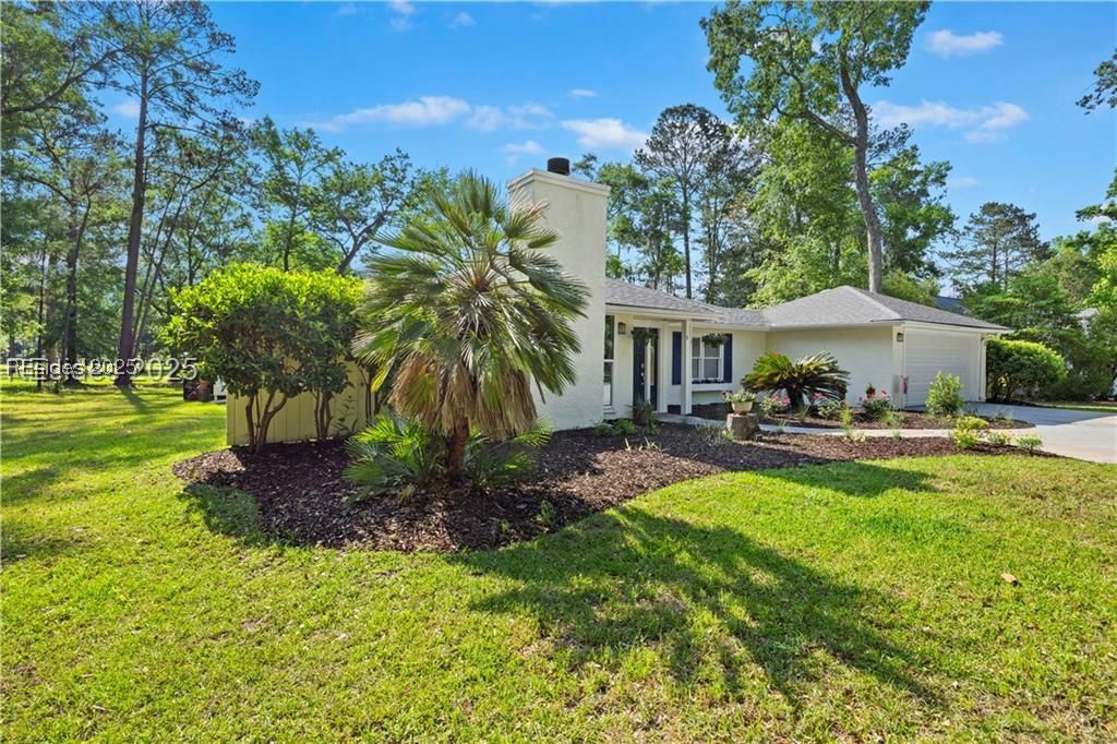 51 White Oaks Circle