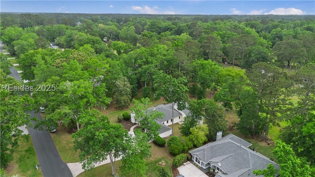 51 White Oaks Circle