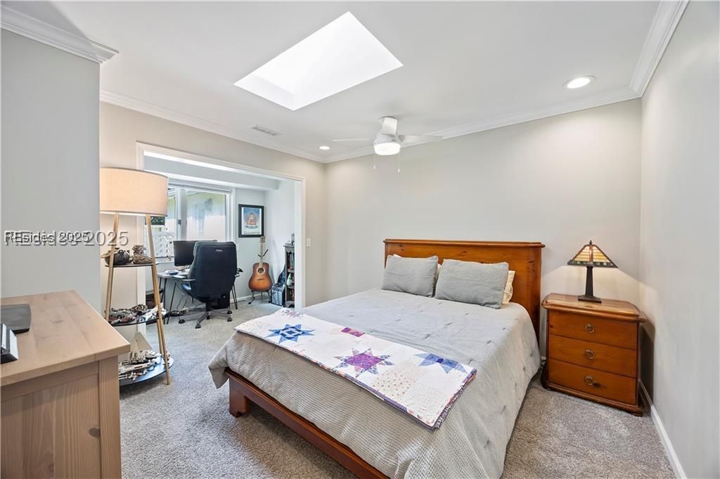 51 White Oaks Circle