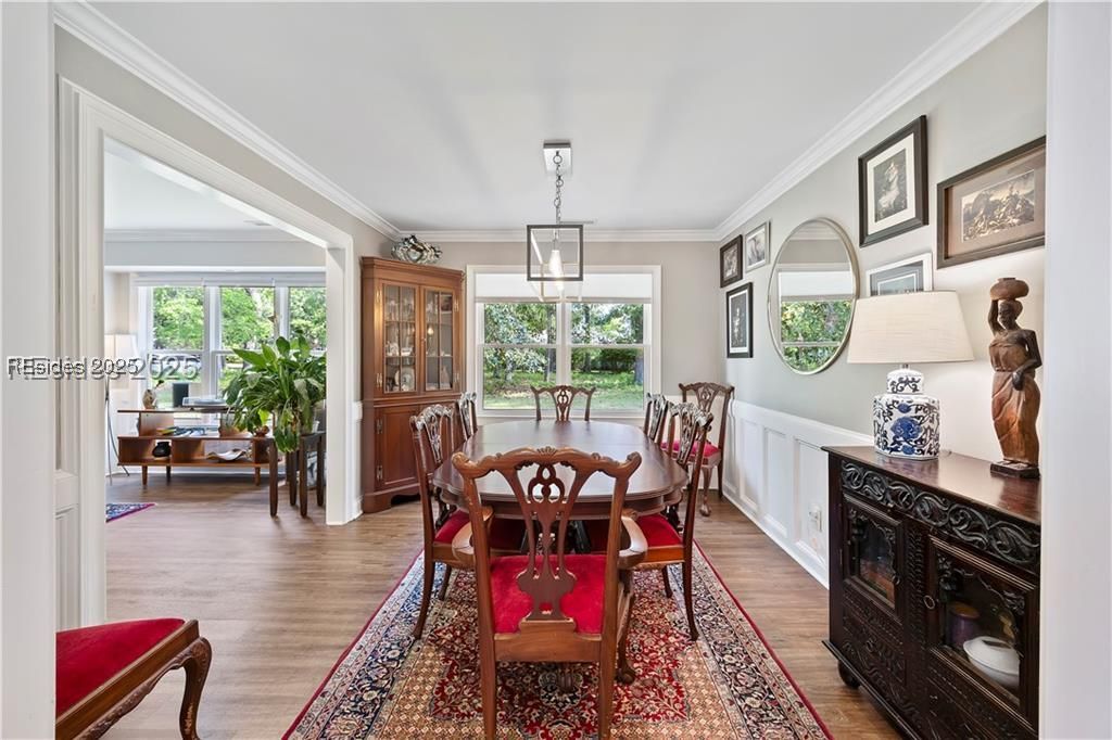 51 White Oaks Circle