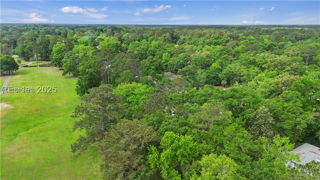 51 White Oaks Circle