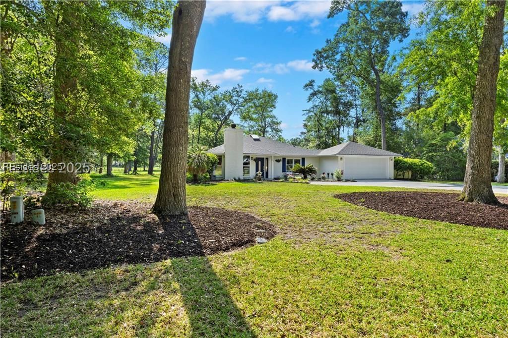 51 White Oaks Circle