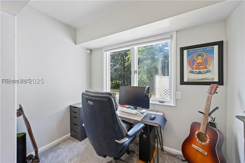 51 White Oaks Circle