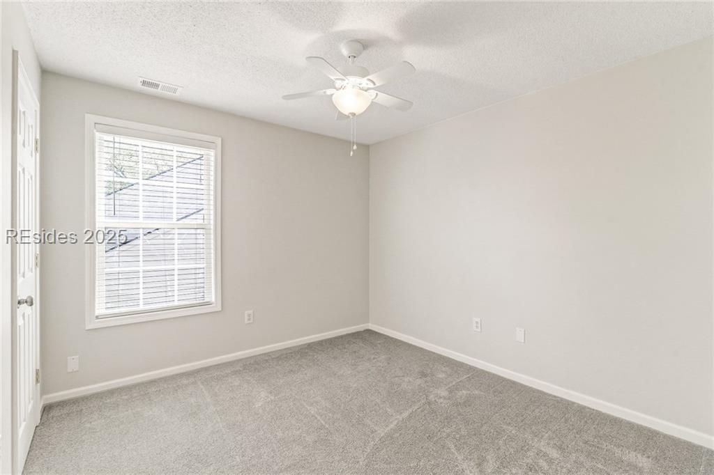 8 Lake Linden Place