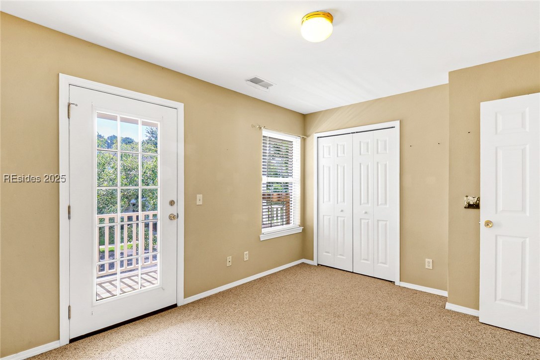 328 Campus Lane