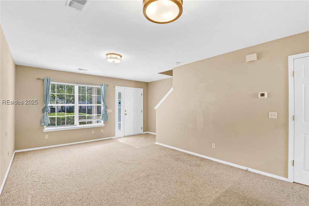 328 Campus Lane