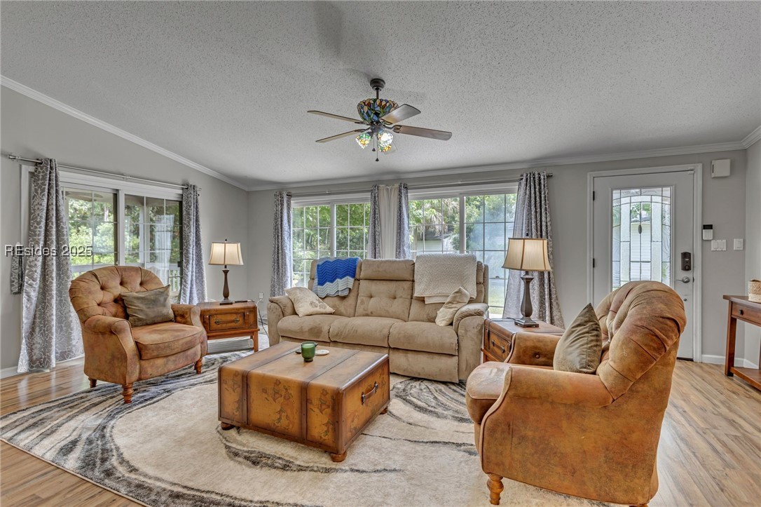 44 Sawmill Forest Drive