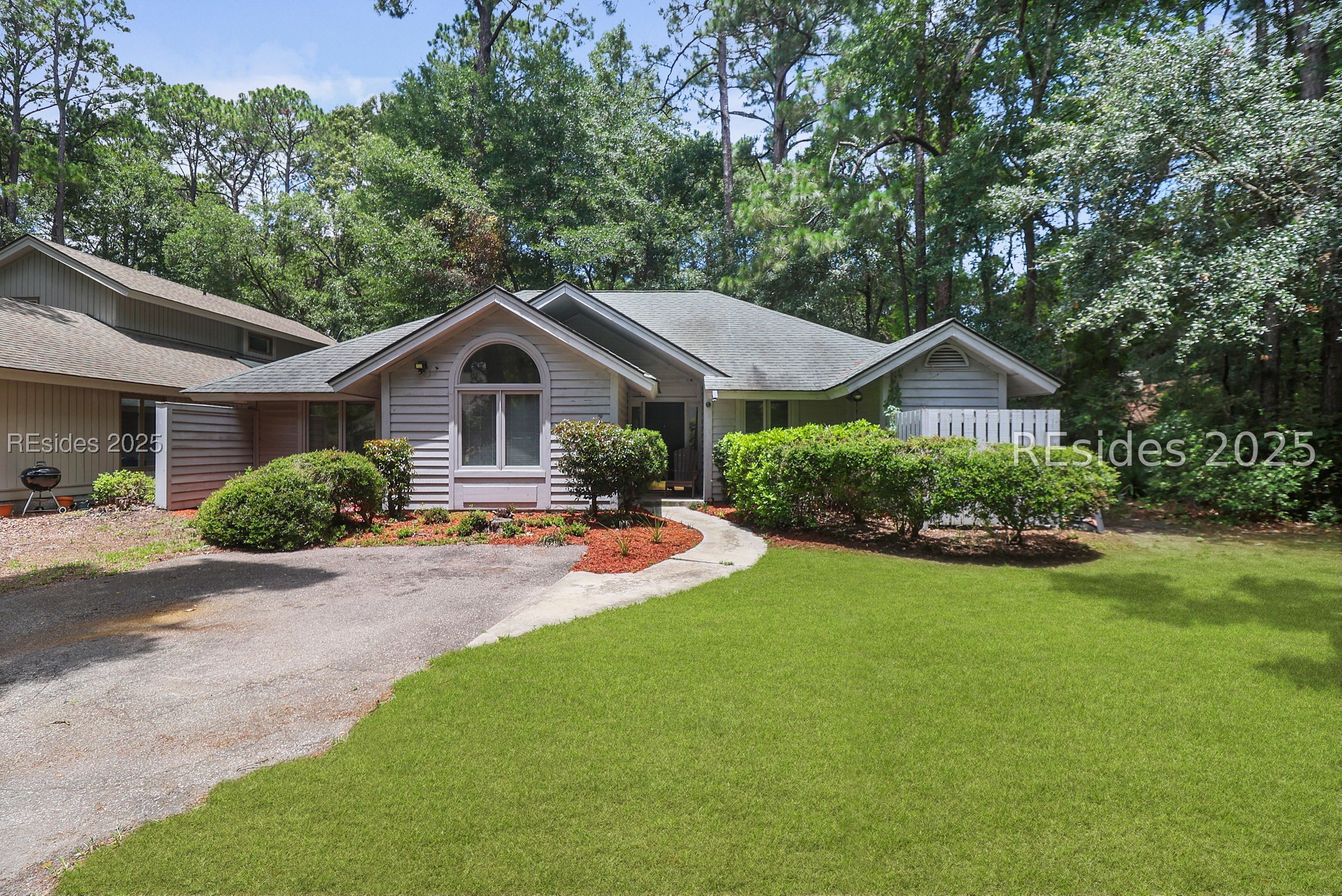 7 Stillwater Court