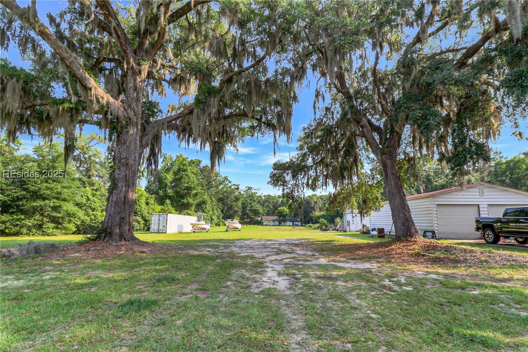 521 May River Road