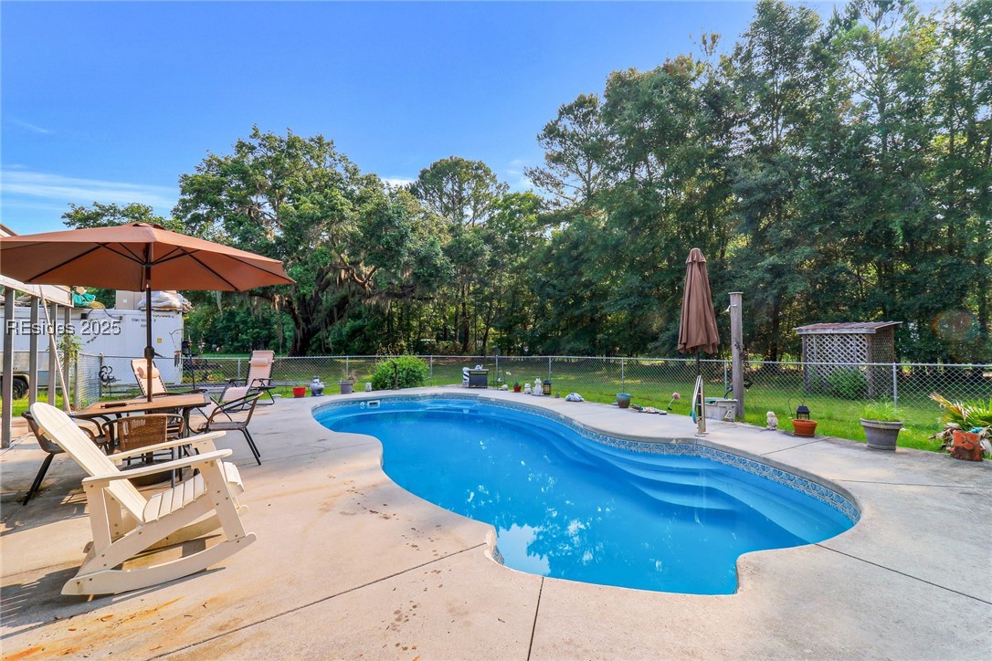 521 May River Road
