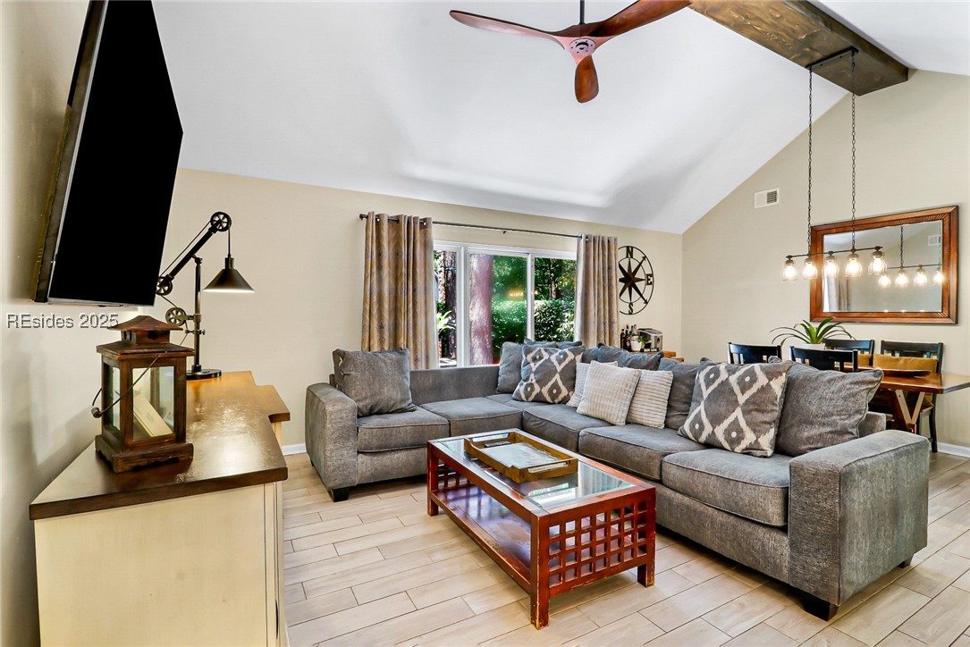 39 Monticello Dr