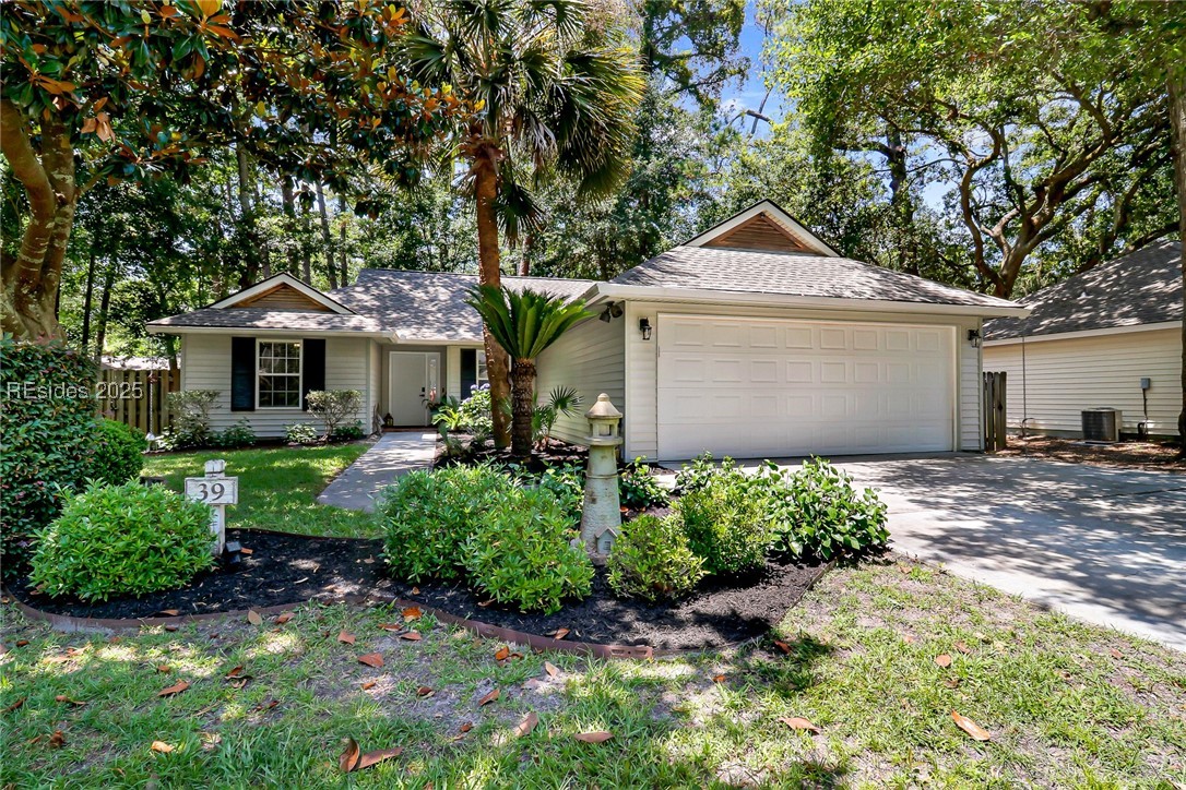 39 Monticello Dr