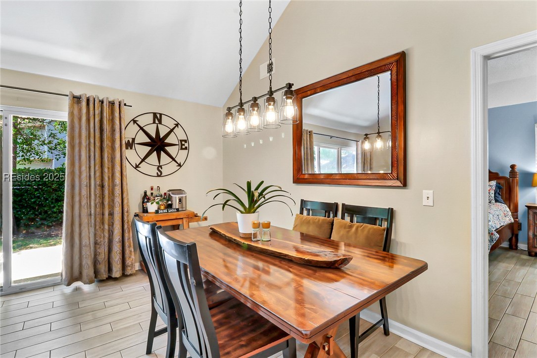 39 Monticello Dr